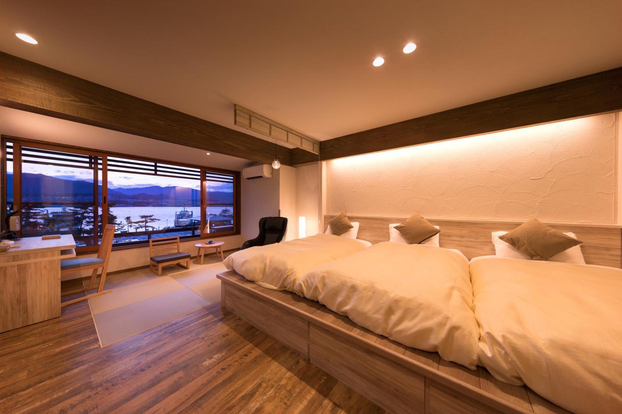 Hotel Miyajima Villa Хацукаити Экстерьер фото
